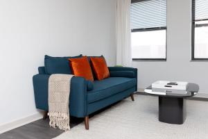Comfy HP 2BR with Fast Transit to UChicago & DT by Zencity