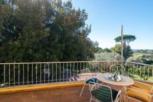 A balcony or terrace at IV Casale Roma Country Villa