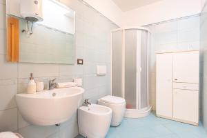Bilik mandi di Villa Fontanelle Luxury +25 gambar