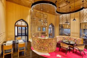 Posezení v ubytování Welcomhotel by ITC Hotels, Raja Sansi, Amritsar
