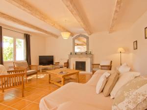 Gallery image of Holiday Home L'Olivier by Interhome in Lagnes