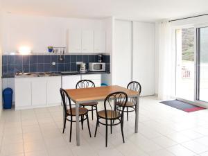 Gallery image of Apartment Les Sternes - PGX304 by Interhome in Planguenoual