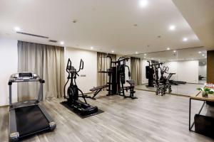 Fitnesa centrs un/vai fitnesa iespējas naktsmītnē Quality Hotel Zhangye