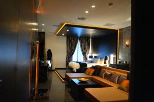 Posezení v ubytování The One Boutique Hotel