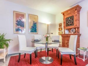 Apartment LE DELLA by Interhome