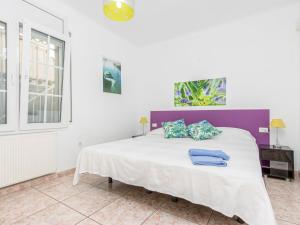 Postel nebo postele na pokoji v ubytování Holiday Home Residencia Marítima by Interhome