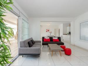 Posezení v ubytování Holiday Home Residencia Marítima by Interhome