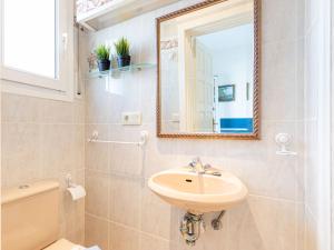Koupelna v ubytování Holiday Home Residencia Marítima by Interhome