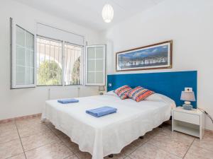 Postel nebo postele na pokoji v ubytování Holiday Home Residencia Marítima by Interhome