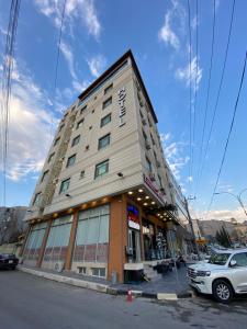 Gallery image of Kristal Hotel Duhok in Duhok