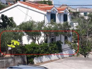 Fotografia z galérie ubytovania A4 apt with patio & sea view close to the beach v Trogiri