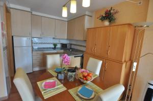 RNET - Stella Maris 4-5 - Roses Costa Brava, Roses – Updated ...