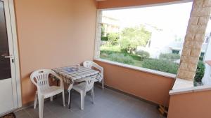 Balkón nebo terasa v ubytování Apartments Lopar (893)