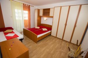 Posteľ alebo postele v izbe v ubytovaní House Lopar (73)
