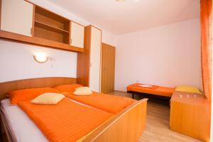 Posteľ alebo postele v izbe v ubytovaní House Lopar (73)