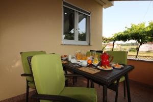 Nápoje v ubytovaní Bungalow Porec (4400-8)