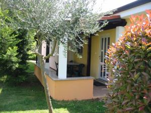 Vonkajšia záhrada v ubytovaní Bungalow Porec (4400-8)
