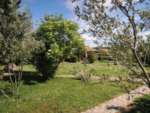 Vonkajšia záhrada v ubytovaní Bungalow Porec (4400-8)