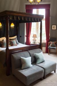 Gallery image of Knockderry Country House Hotel in Cove