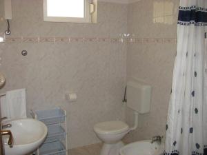 Koupelna v ubytování Apartment in Trogir with Seaview, Terrace, Air condition, WIFI (4655-1)