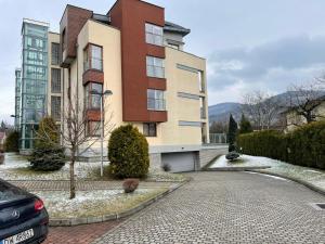 Budova, v ktorej sa apartmán nachádza