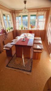 Posezení v ubytování Skogsbrynet B&B, Bredsjö Nya Herrgård + 37 fotografií