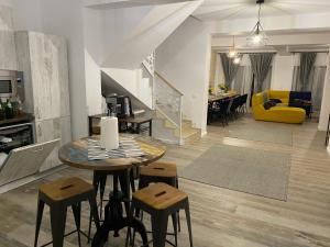 Et opholdsområde på Casa Skadi, Zamora,Busteni