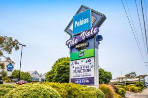 Certifikát, hodnocení, plakát nebo jiný dokument vystavený v ubytování The Mulgrave Motel