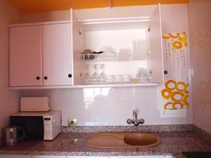 Fotografie z fotogalerie ubytování Apartment in the center of Las Americas with pool v destinaci Playa de las Americas