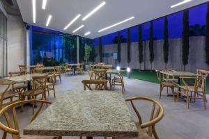 Restaurace v ubytování TRYP by Wyndham San Luis Potosi Hotel & Suites