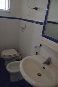 A bathroom at Casa Luvi