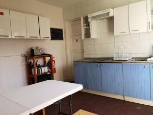 A cozinha ou cozinha compacta de Hostal Vitalia