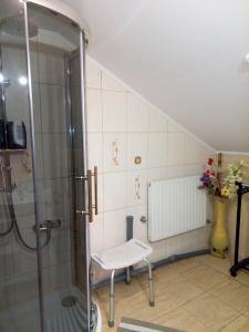 Kúpeľňa v ubytovaní Homestay Stróżówka