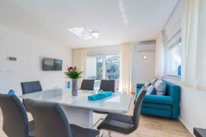 Fotografie z fotogalerie ubytování Apartment in Vir - Insel Vir 41244 v destinaci Vir