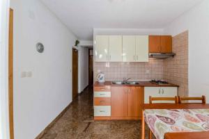 Fotografie z fotogalerie ubytování Apartments in Vir - Insel Vir 41292 v destinaci Vir