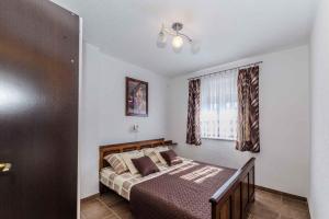 Fotografie z fotogalerie ubytování Apartments in Vir - Insel Vir 41292 v destinaci Vir
