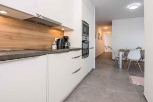 Fotografie z fotogalerie ubytování Apartments in Vir - Insel Vir 41247 v destinaci Vir