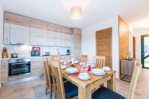 Fotografie z fotogalerie ubytování Holiday home in Privlaka - Zadar Riviera 41336 v destinaci Privlaka