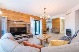 Fotografie z fotogalerie ubytování Holiday home in Privlaka - Zadar Riviera 41336 v destinaci Privlaka