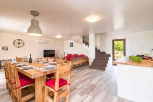Zdjęcie z galerii obiektu Holiday home in Brtonigla - Istrien 39884 w mieście Brtonigla