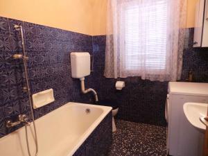 Kúpeľňa v ubytovaní Apartment in Kastav 39570