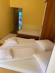 Fotografie z fotogalerie ubytování Apartments in Rab/Insel Rab 39960 v Rabu