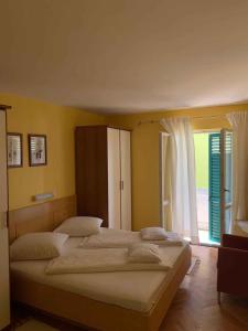 Fotografie z fotogalerie ubytování Apartments in Rab/Insel Rab 39960 v Rabu