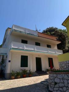 Fotografie z fotogalerie ubytování Apartments in Rab/Insel Rab 39960 v Rabu