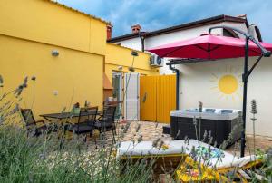 Zdjęcie z galerii obiektu Apartment in Nova Vas - Porec - Istrien 40122 w mieście Nova Vas