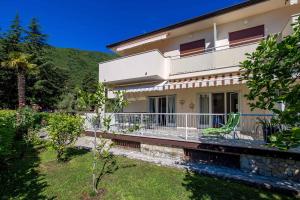 Nespecifikovaný výhled na hory nebo výhled na hory při pohledu z apartmánu