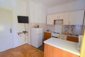 Fotografia z galérie ubytovania Apartment in Njivice/Insel Krk 13276 v Njivice + 4 fotografie