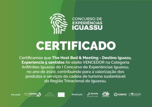 Un certificado, premio, cartel u otro documento en The Host Puerto Iguazú