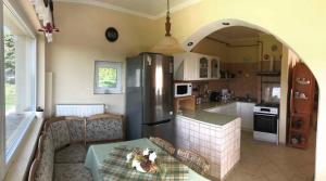 Gallery image of Holiday home in Balatonalmadi 38980 in Balatonalmádi