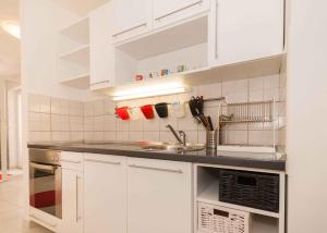 Zdjęcie z galerii obiektu Apartment in Baska/Insel Krk 12309 w Bašce